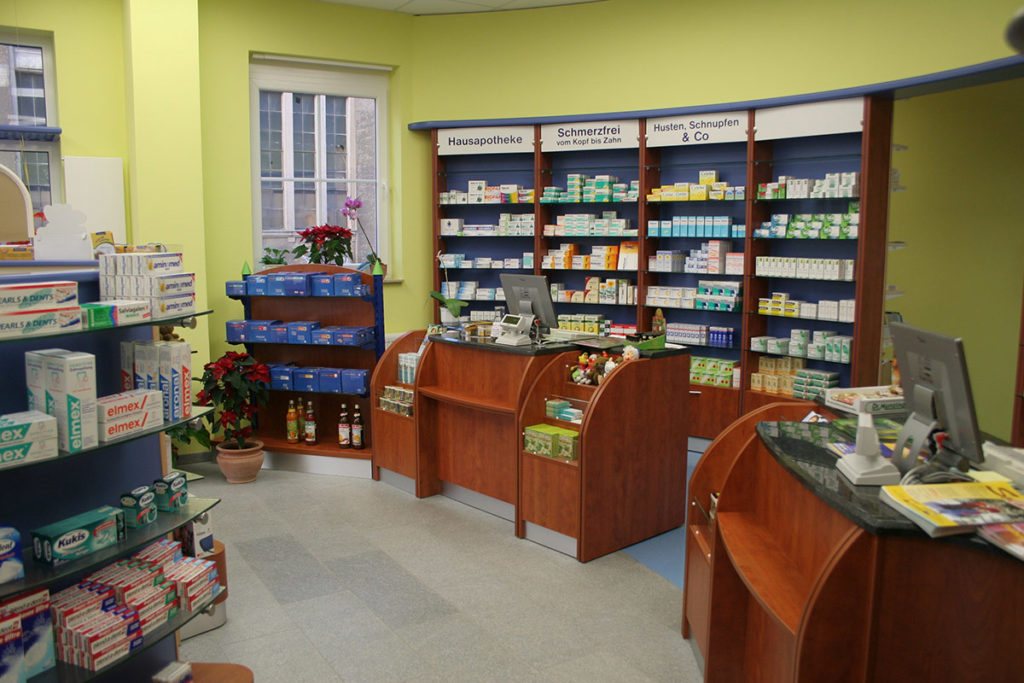 Apothekeneinrichtung