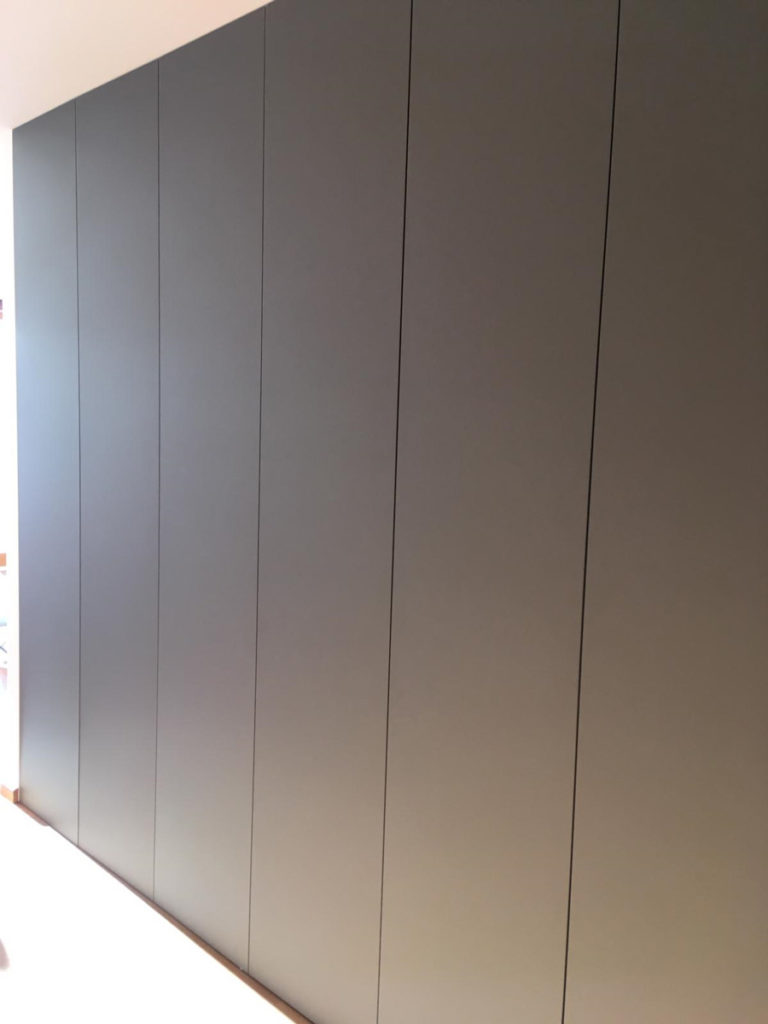 Einbauschrank